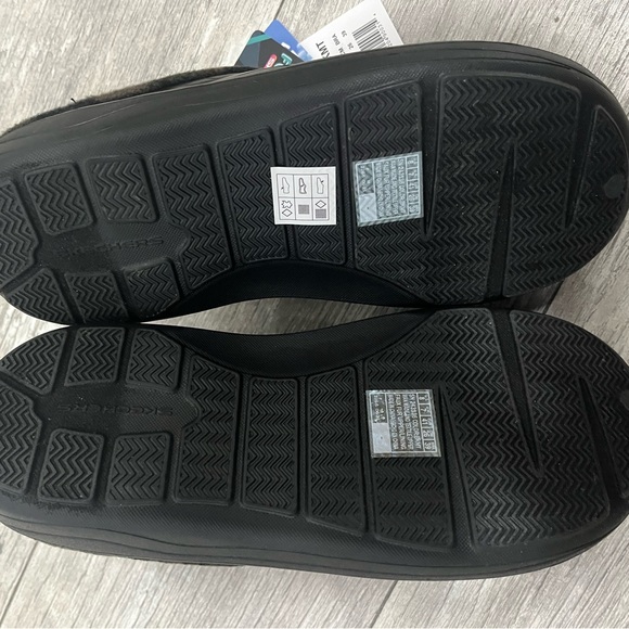 NEW Skechers Men's Clog - nice Christmas present! - Picture 5 of 8